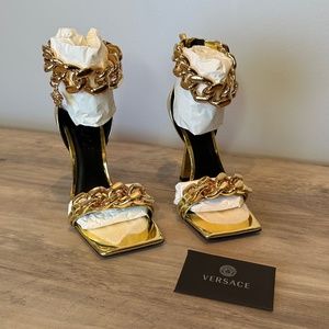 VERSACE MEDUSA CHAIN HEELS